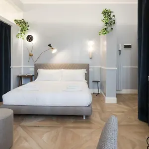 Italianway - Garigliano 4 Flat , Milano Italia