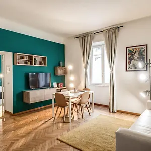 Brera Apartment Milan